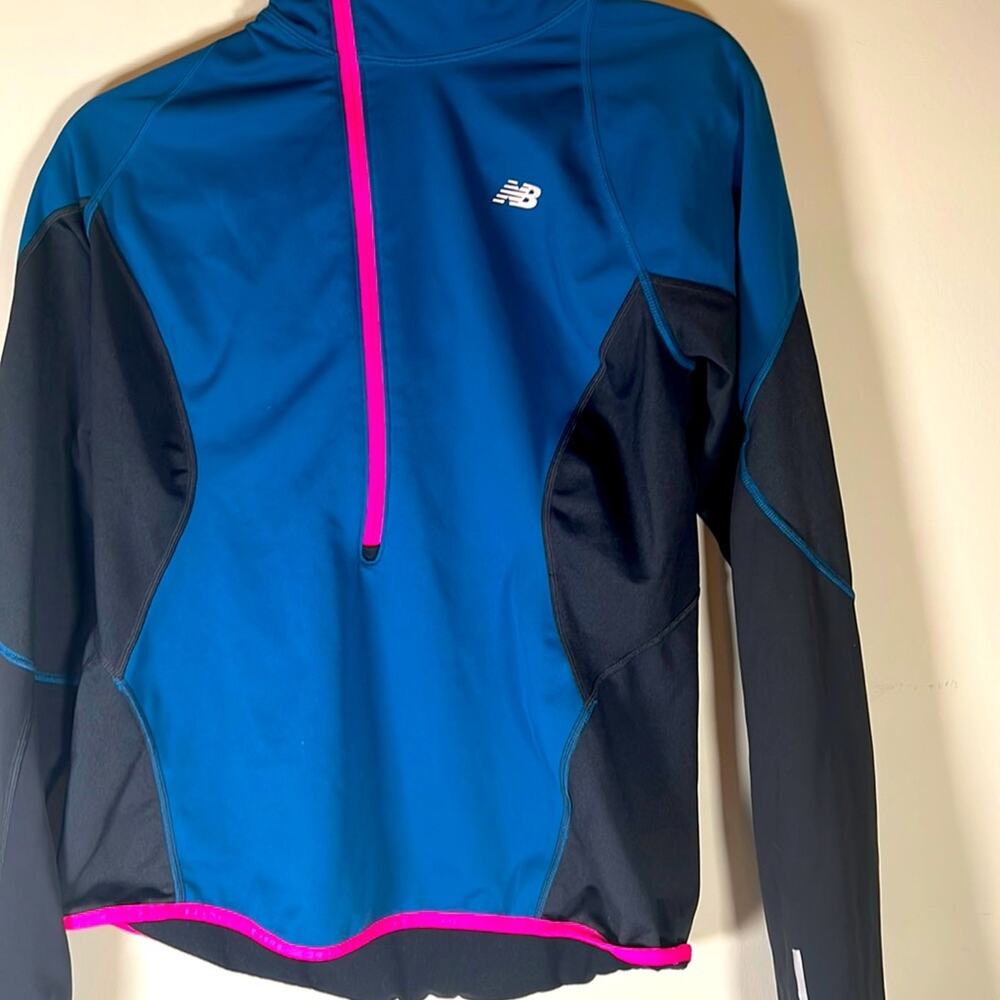 New Balance size large warm up jacket